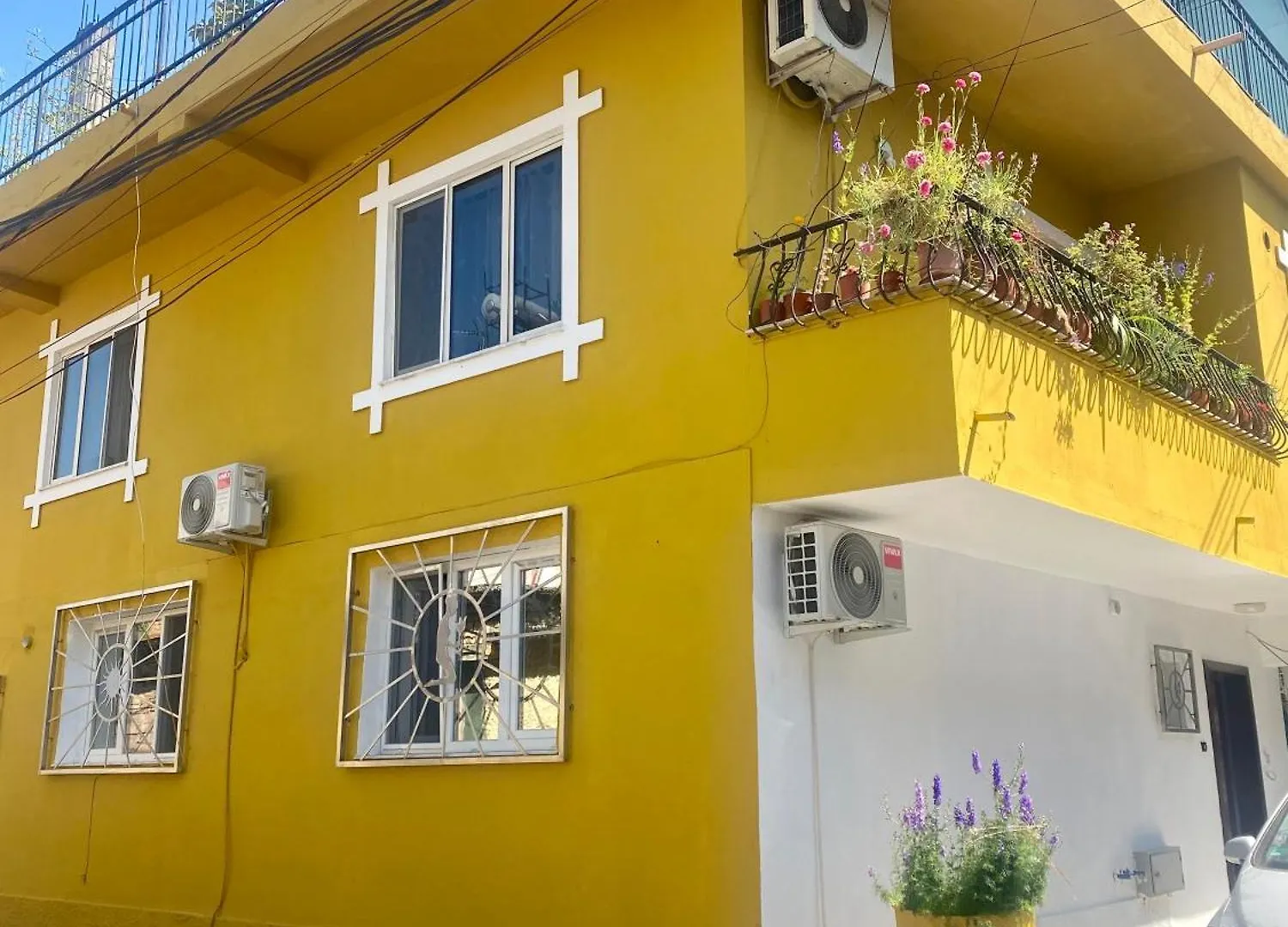Cozy Centrally Located Room For Two 1, 10 Min Walk From City Center Tirana Lejlighed